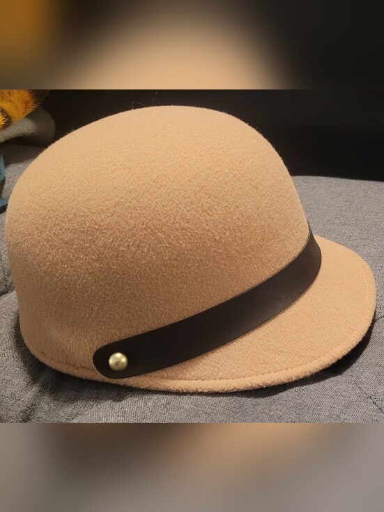 Janie and Jack Other - Janie and Jack Tan Felt Bowler Hat with Black Band